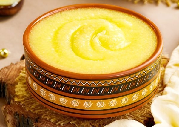 educational graphic about desi ghee and weight loss myths